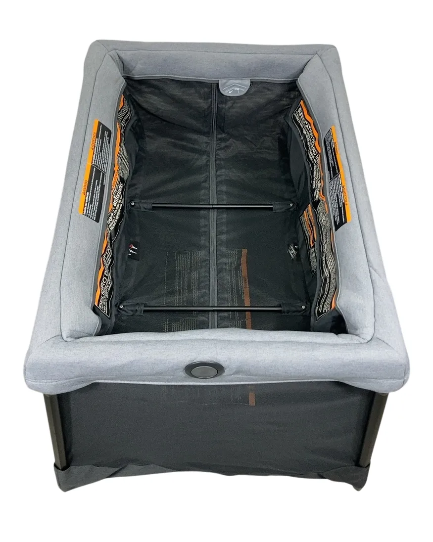Baby Jogger City Suite Multi-Level Playard