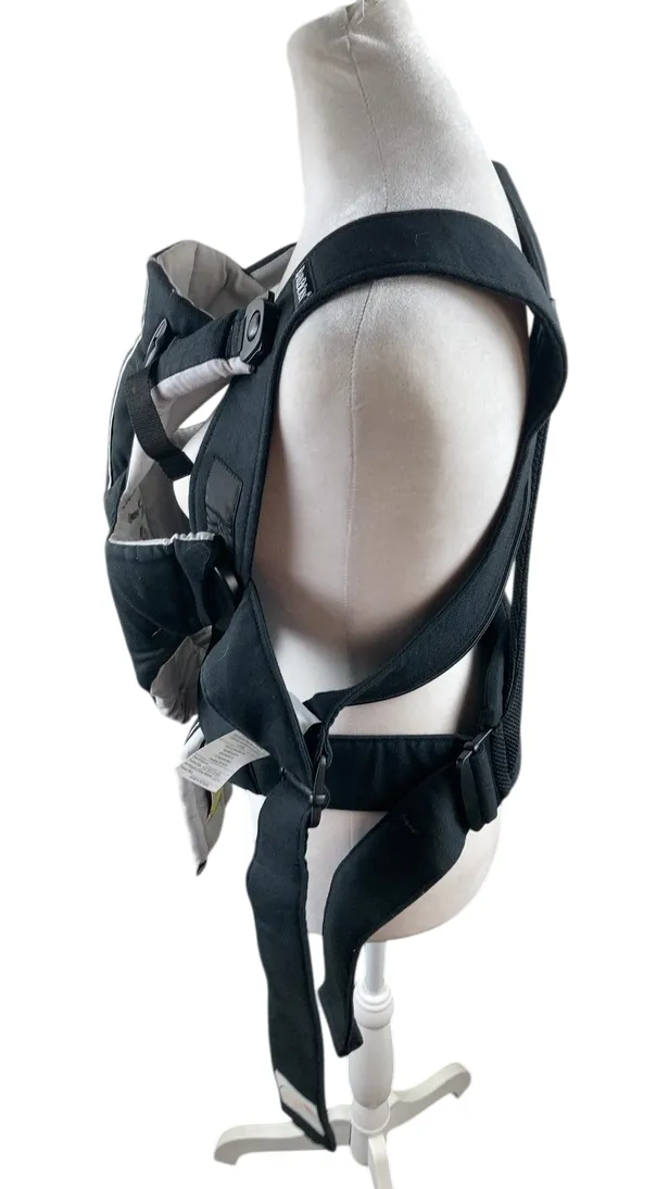 BabyBjorn Baby Carrier Miracle