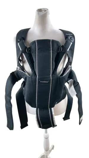 BabyBjorn Baby Carrier Miracle