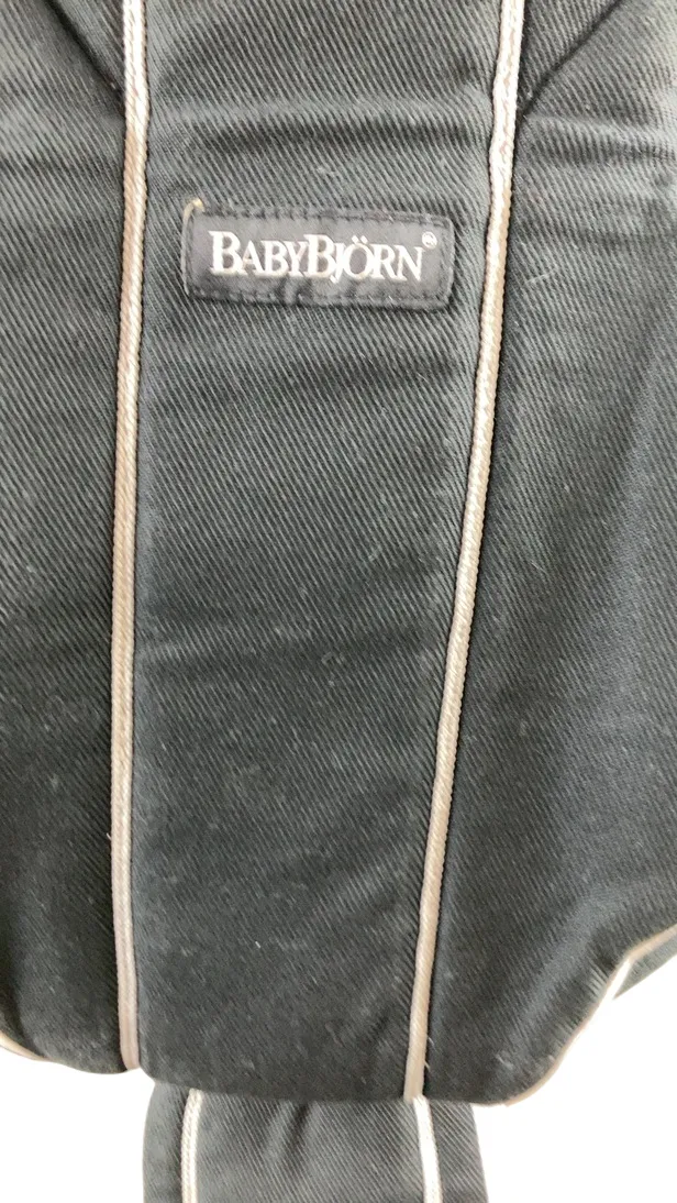 BabyBjorn Baby Carrier Miracle