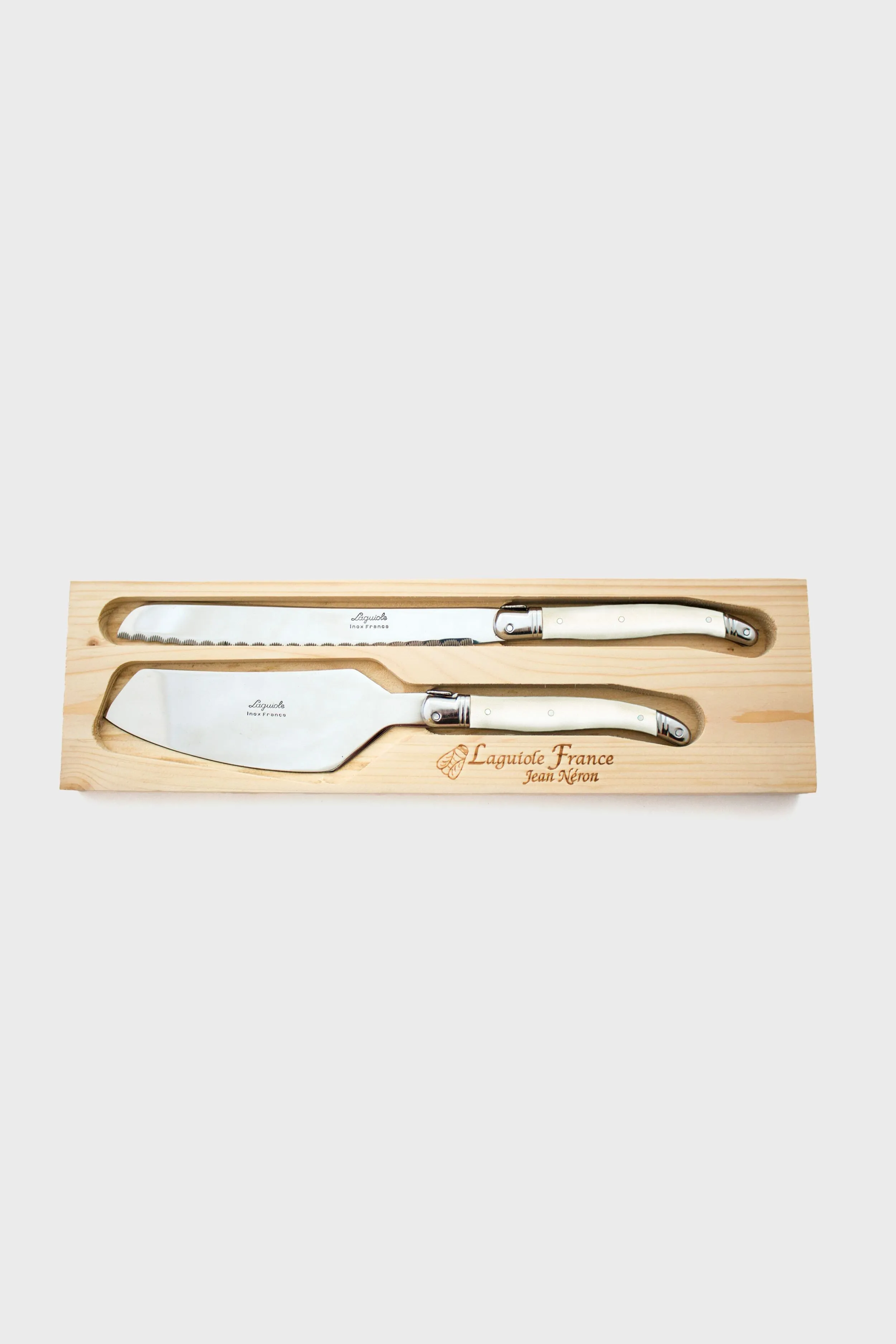 Cake Set Ivory Cake Slicer and Bread Knife