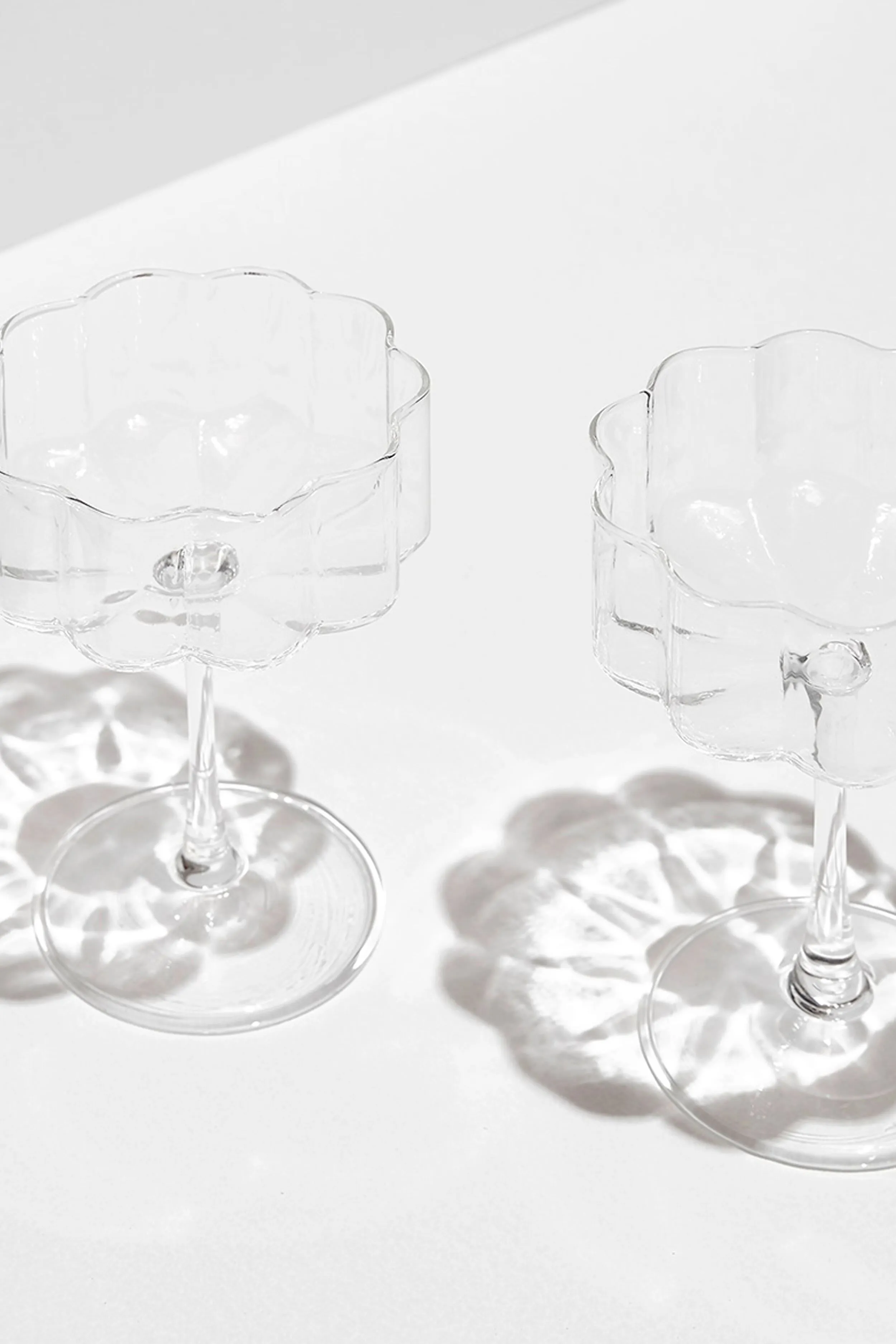 Clear Wave Coupes (Set of 2)