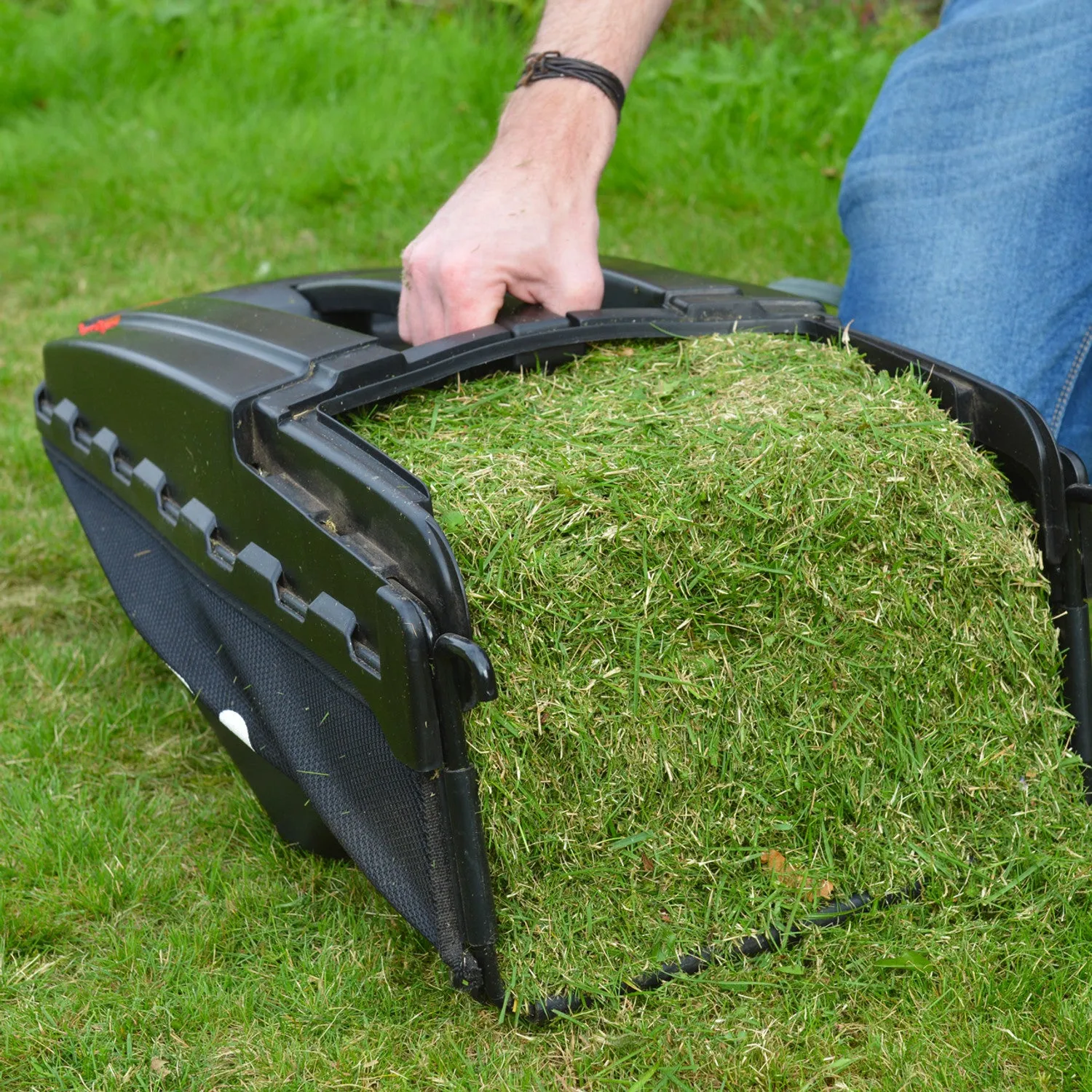 Cobra RM40C Petrol Rear Roller Lawn Mower