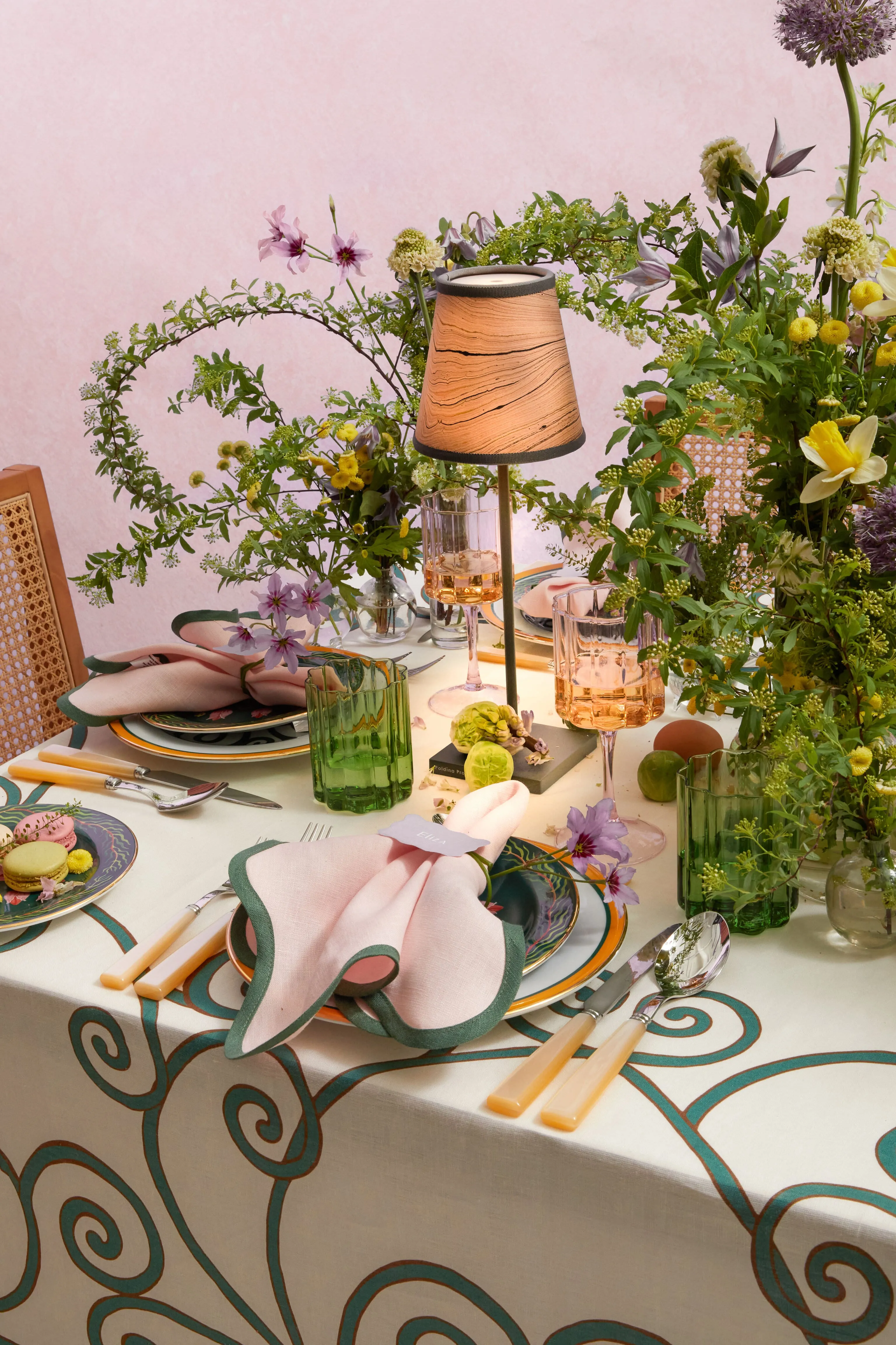 Cortile Lilac Large Tablecloth