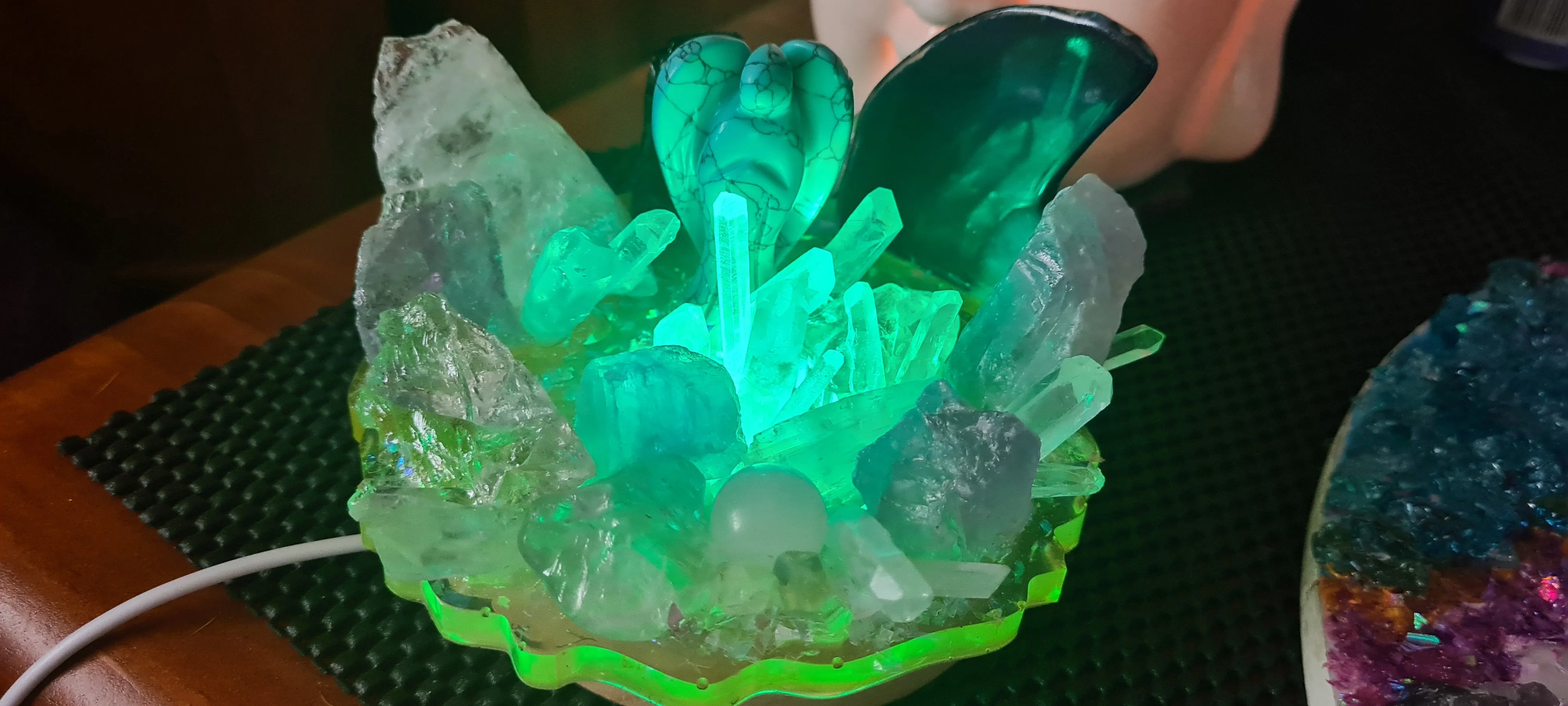CRYSTAL WONDER