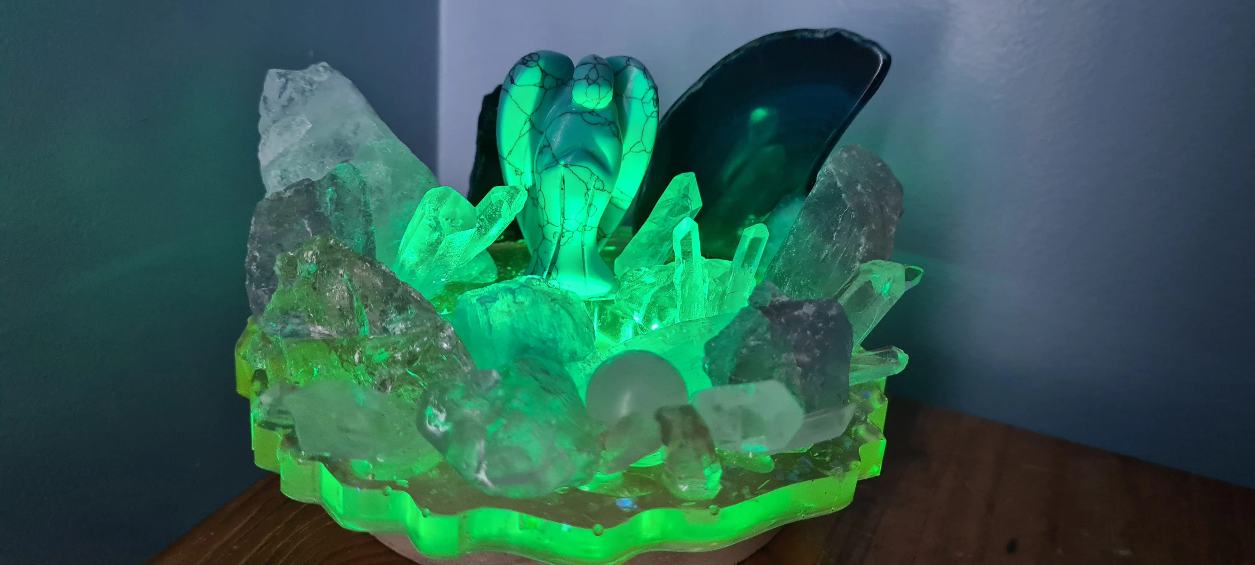 CRYSTAL WONDER