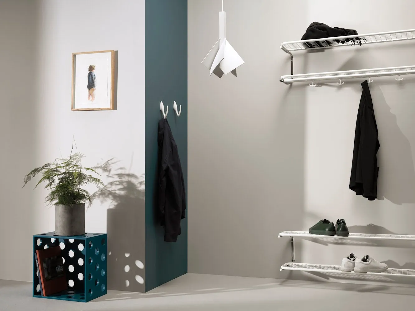 Essem Design Classic Hat Shelf 120 Cm, White