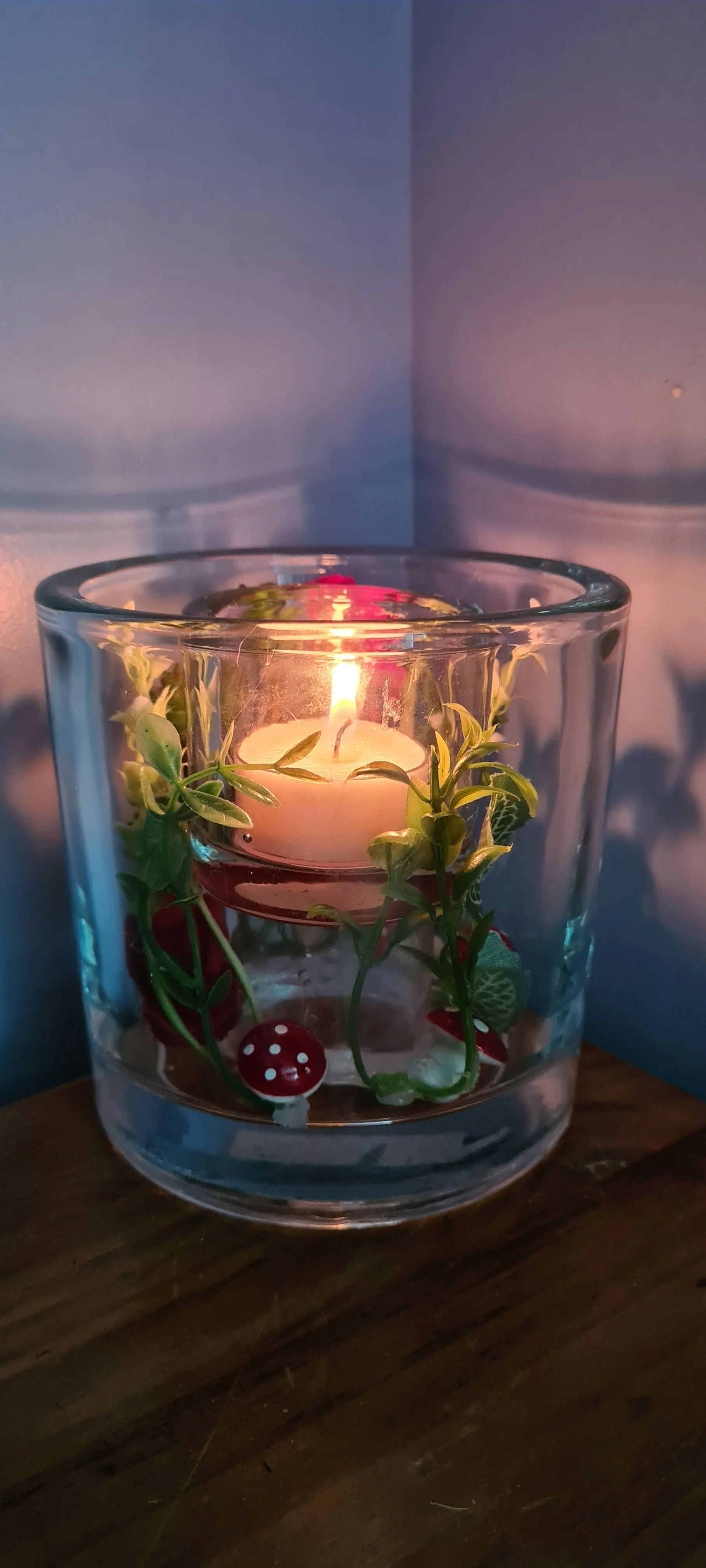 HANDMADE FLORAL CANDLE HOLDER