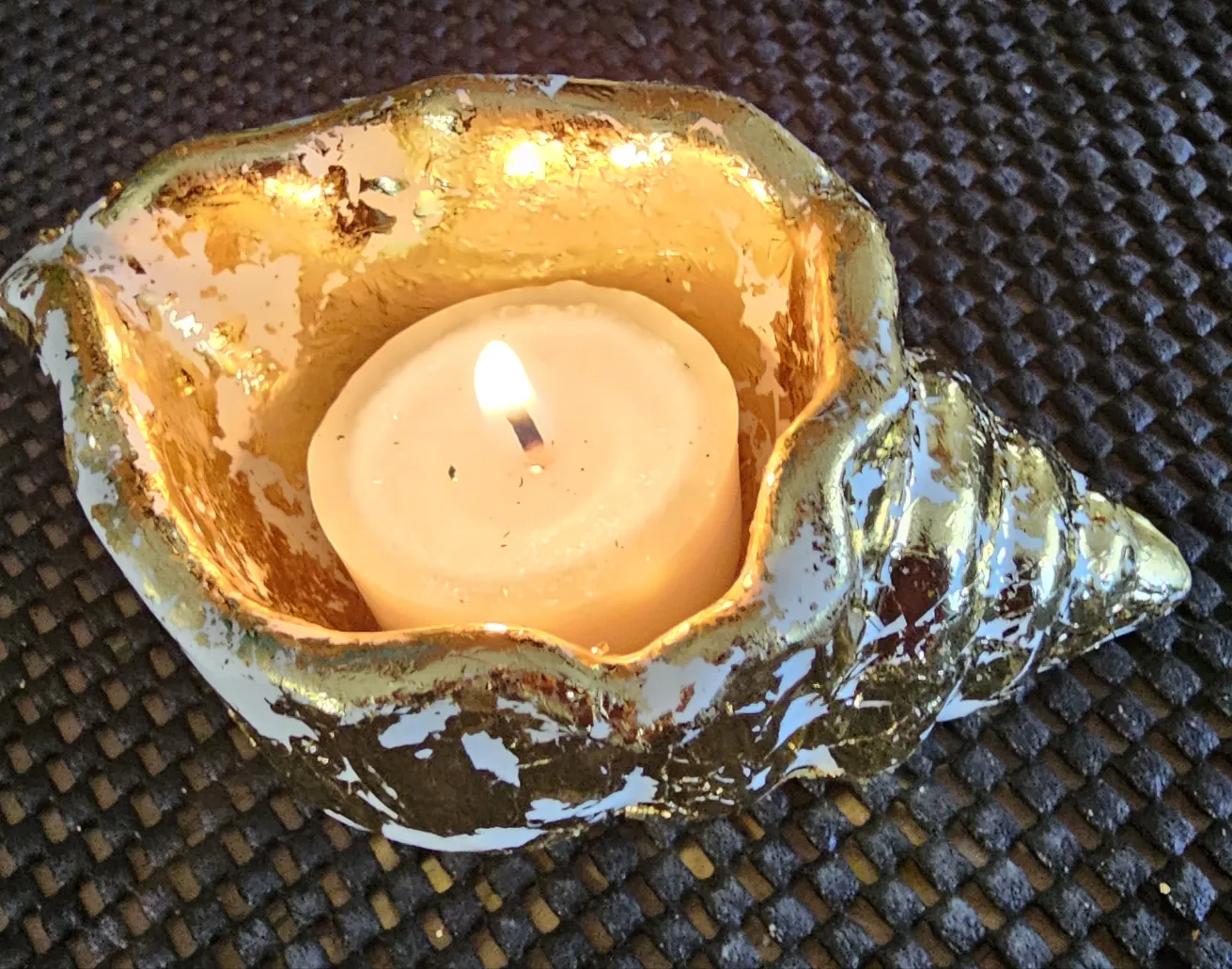 HANDMADE GOLD & SILVER PLASTER GOODIEZ