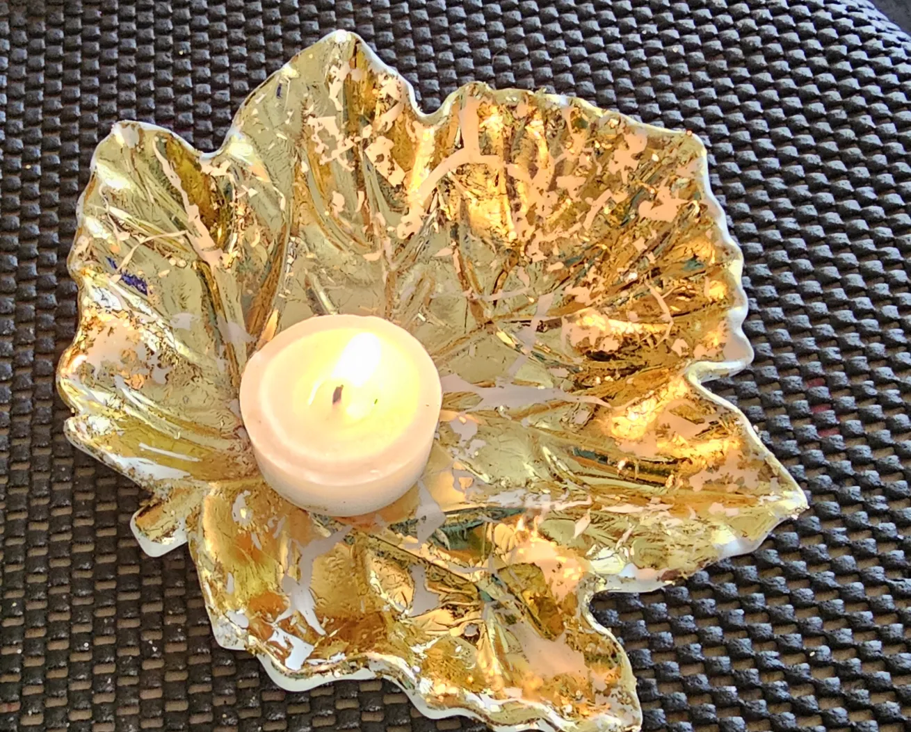 HANDMADE GOLD & SILVER PLASTER GOODIEZ