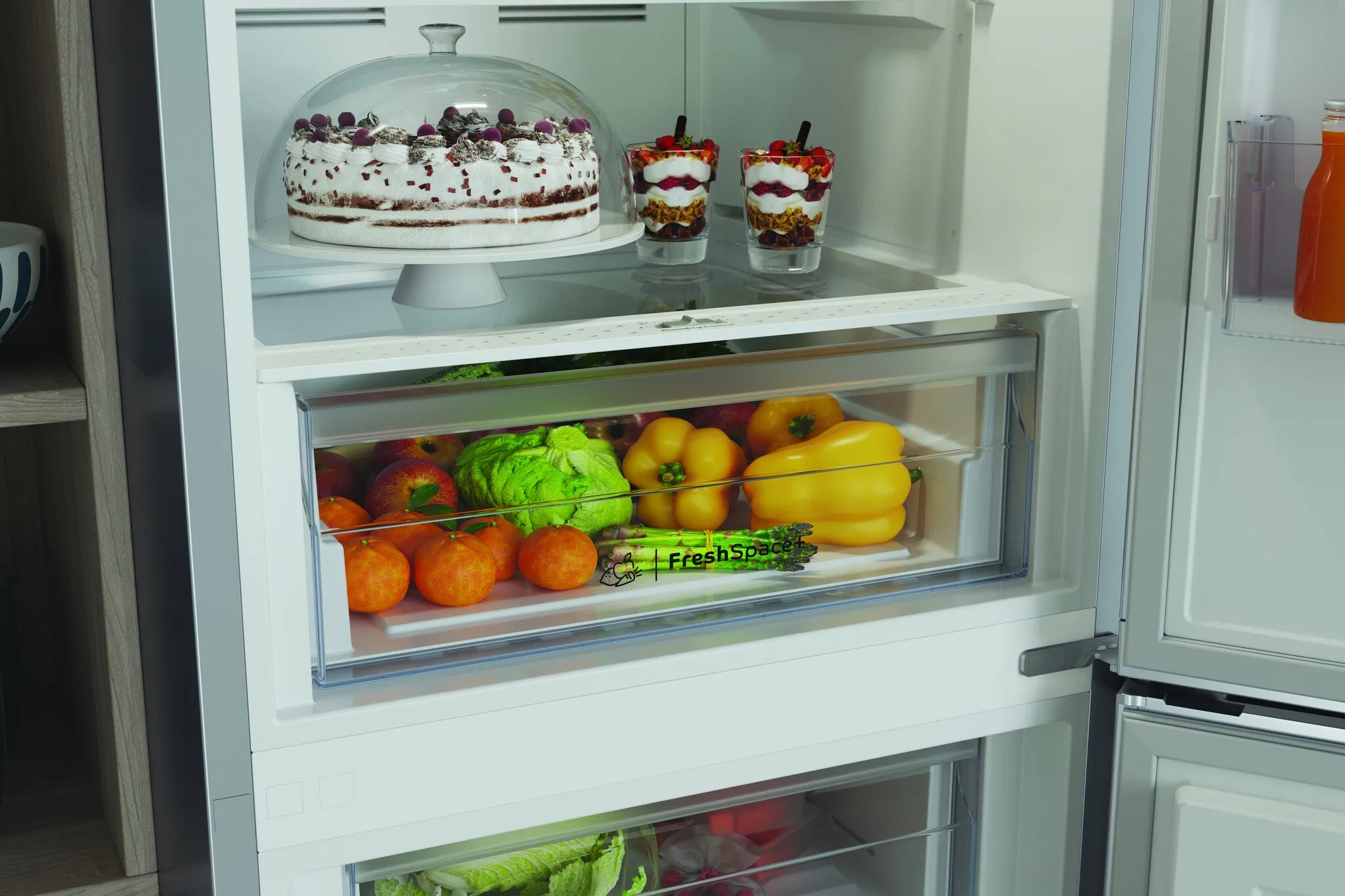Indesit IBTNF 60182 S UK Freestanding 322L Fridge Freezer - Silver, A Rated