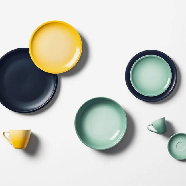 Le Creuset | Set of 4 Minimalist Salad / Dessert Plates