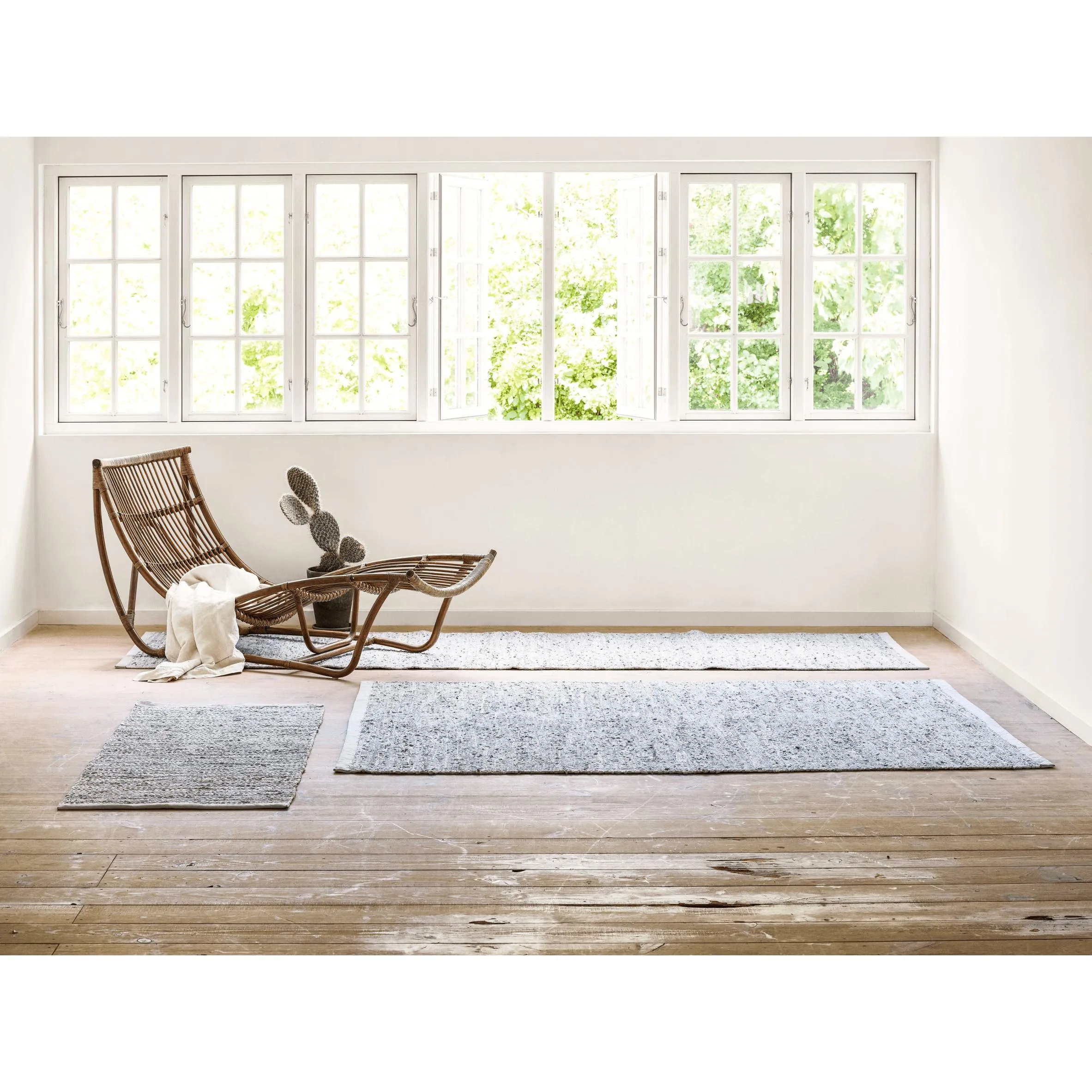 Rug Solid Leather Rug Limestone, 140 X 200 Cm