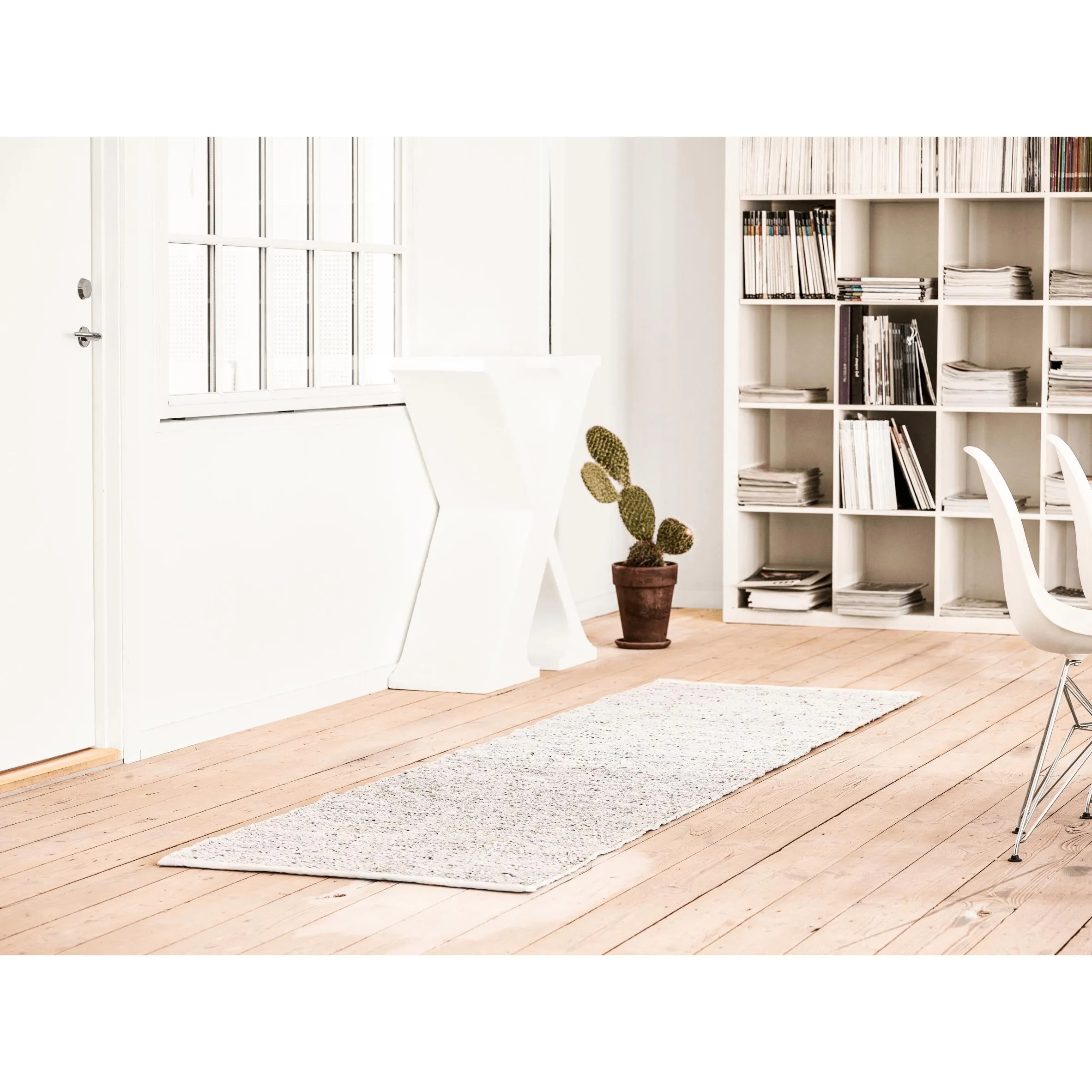Rug Solid Leather Rug Limestone, 140 X 200 Cm