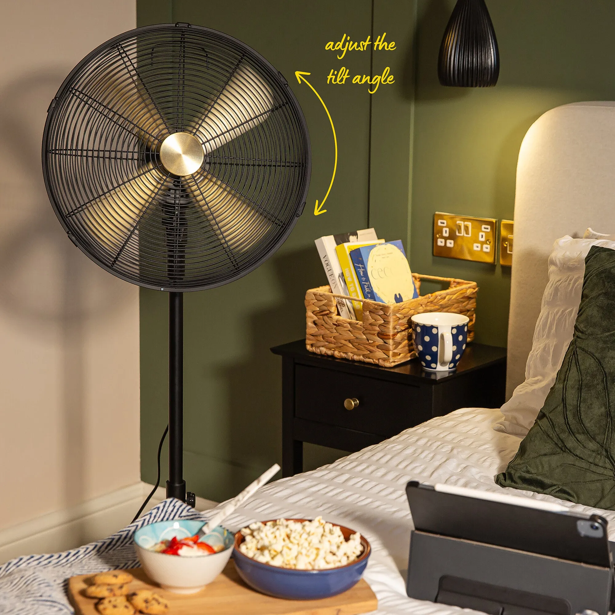 Russell Hobbs RHMPF1601BG household fan Black, Gold