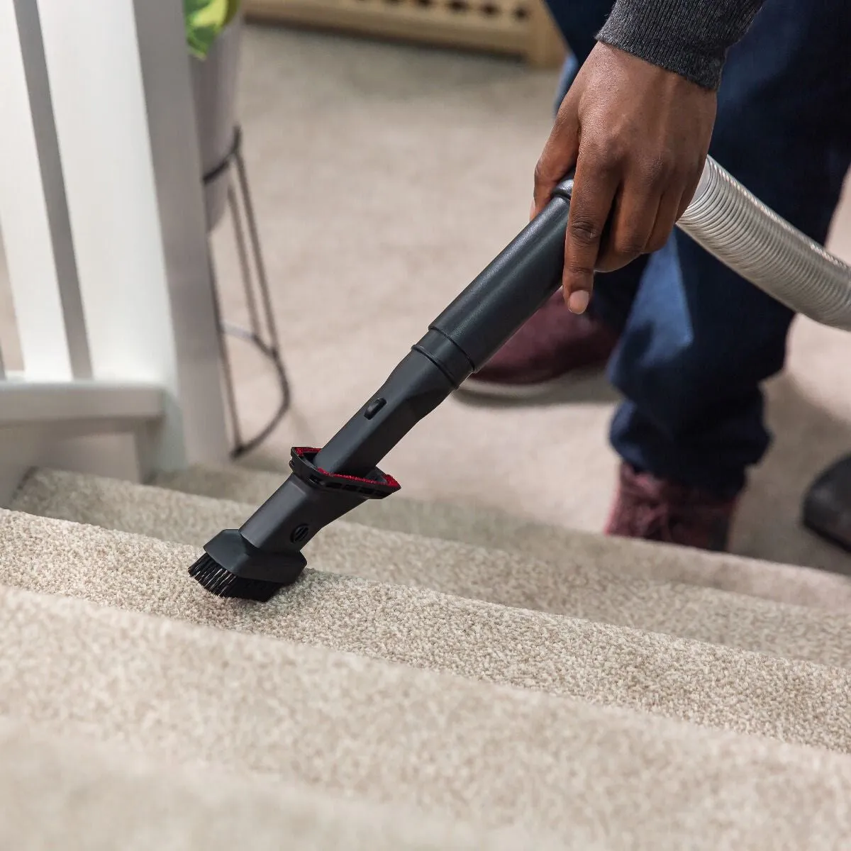 Russell Hobbs RHUV5101 ATHENA2 400W 2L Upright Vacuum