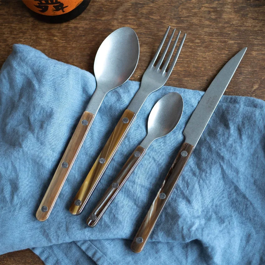 Sabre | Bistrot Buffalo