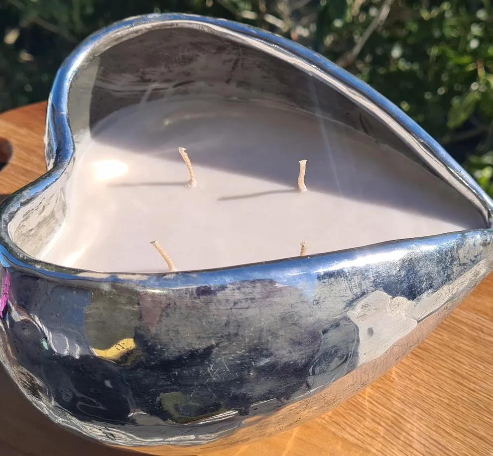 Sale💥ANTIQUE SILVER HEART 4 WICK SOY CANDLE