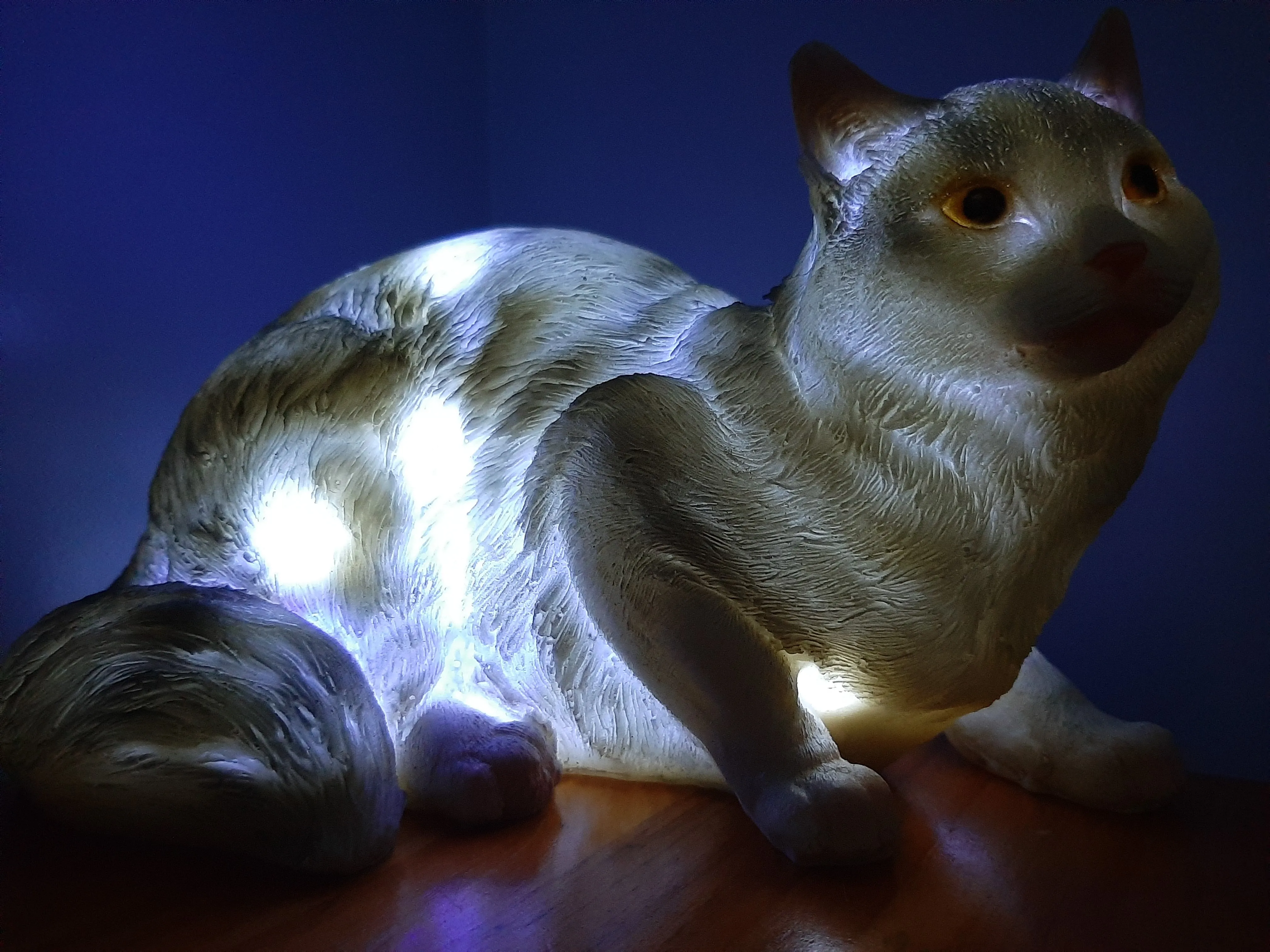 Sale💥MYSTICAL FELINE LAMP laying down-unique Made by me