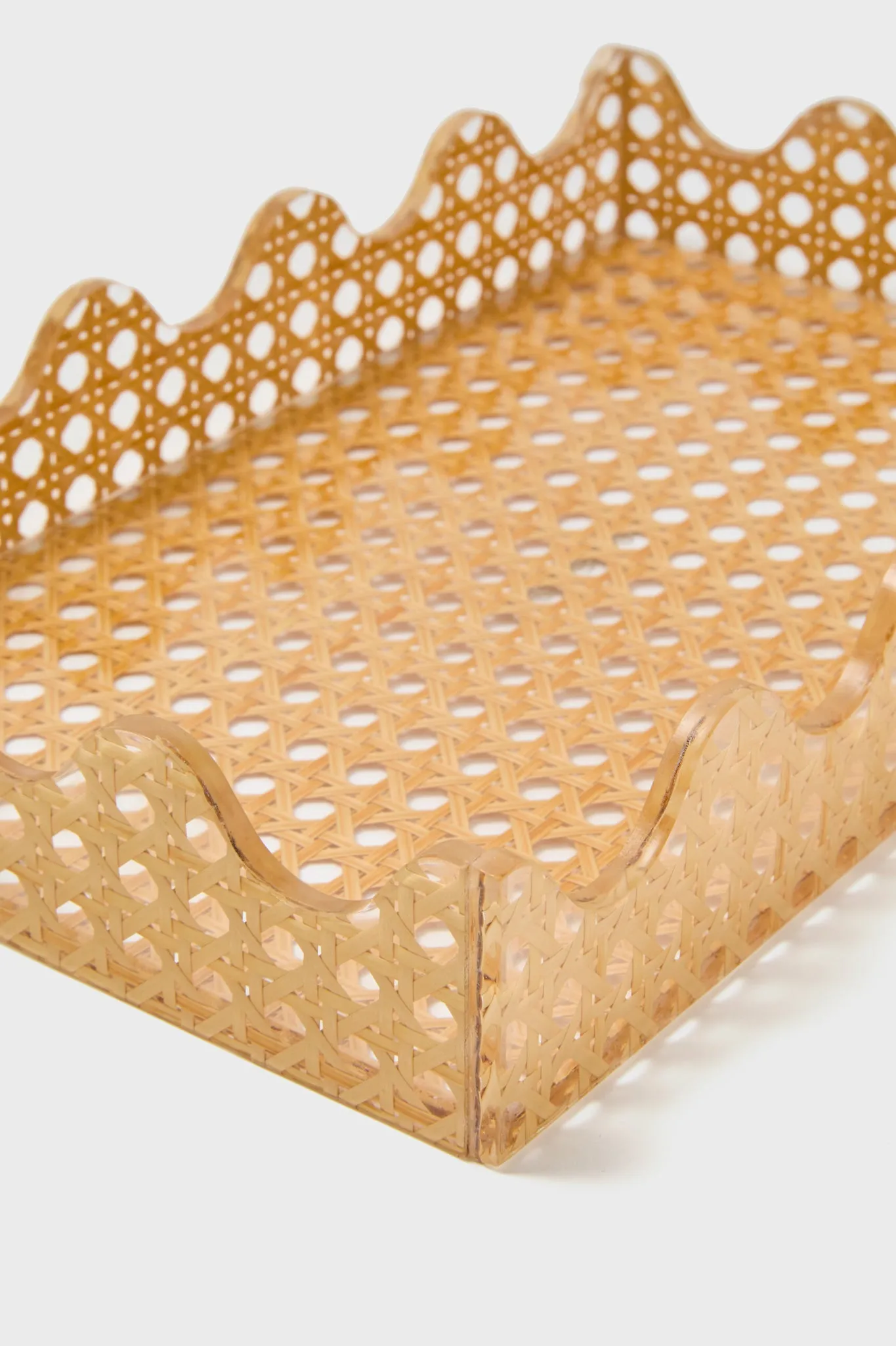 Scalloped Cane Acrylic Tray