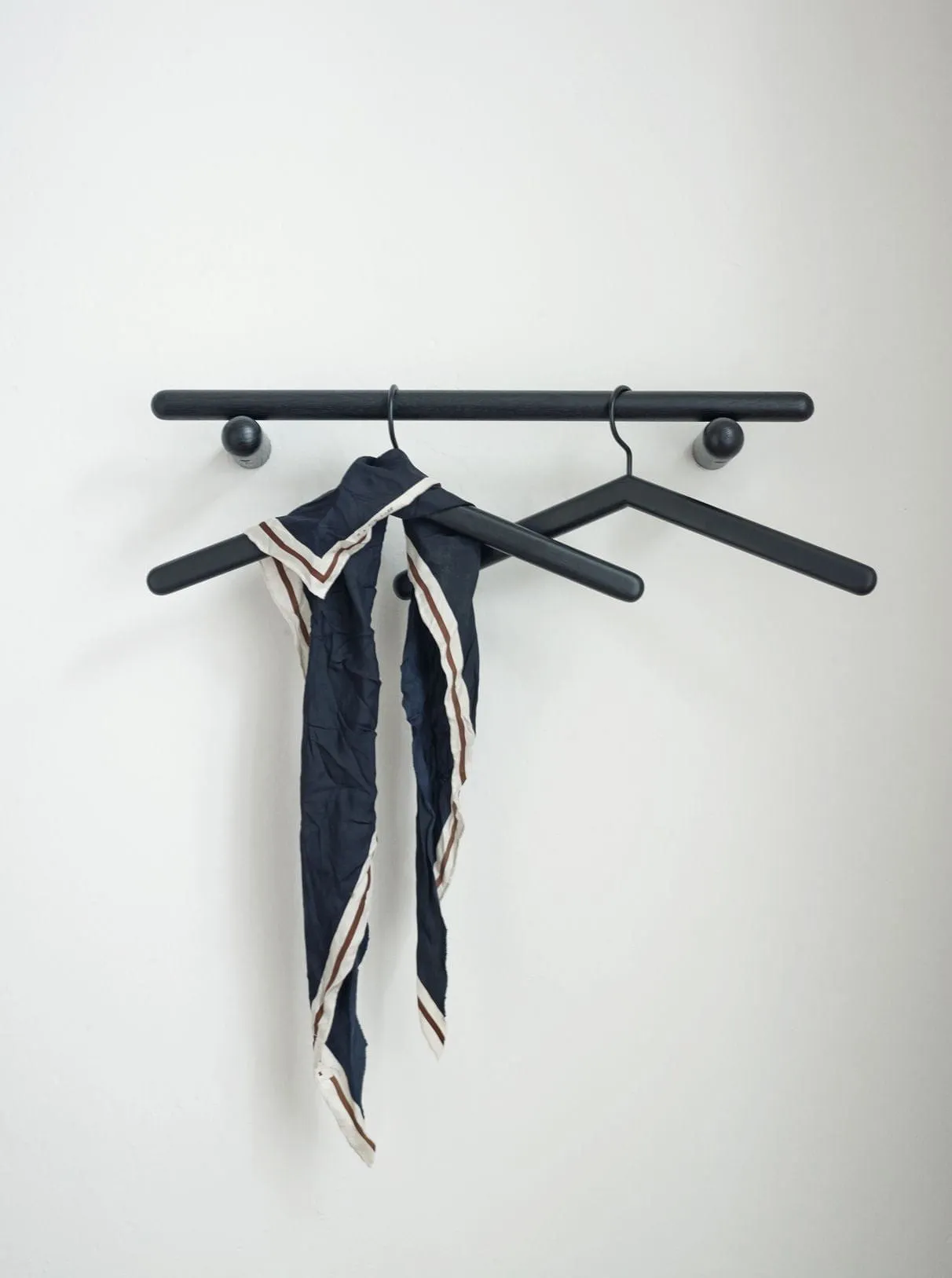 Skagerak Georg Coat Hanger 1 Pc., Black/Black