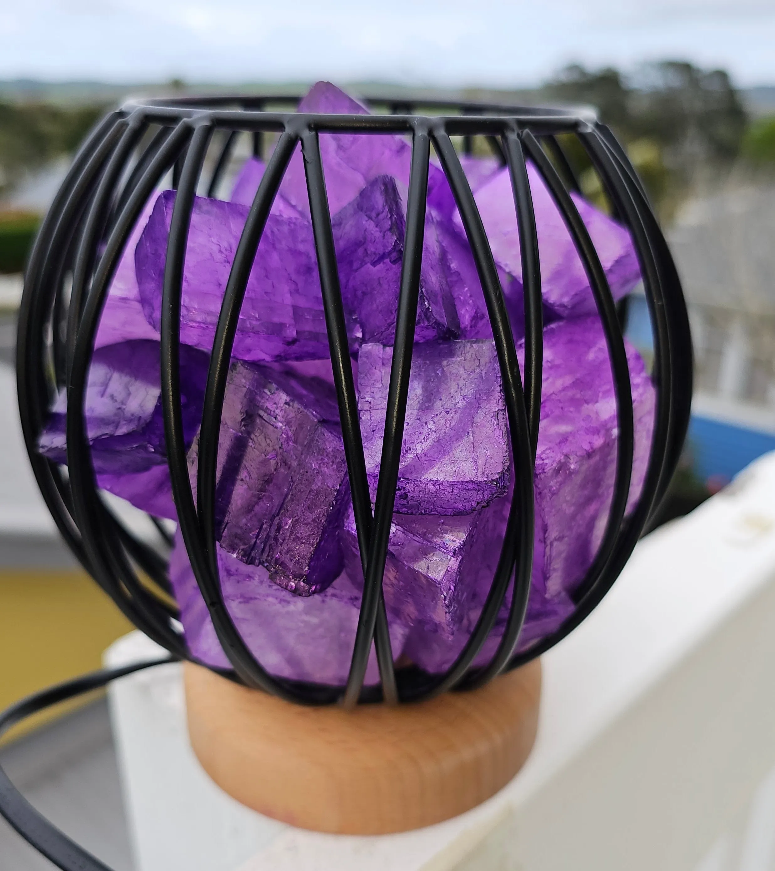STUNNING DYED CLEAR QUARTZ IN AMETHYST COLOUR TONES CRYSTAL  CAGE LAMP