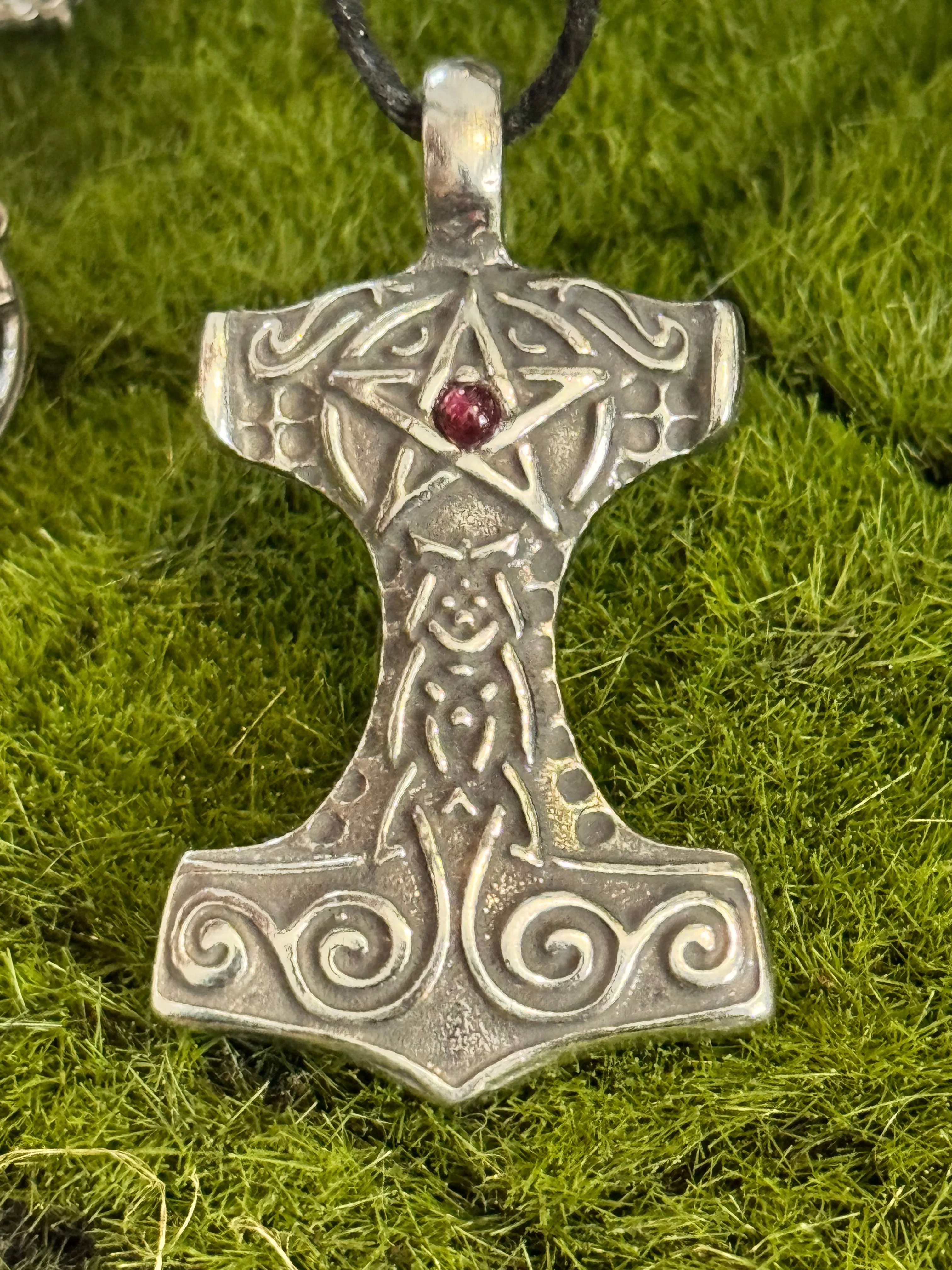 Thor’s Hammer - 100% Pewter Necklace