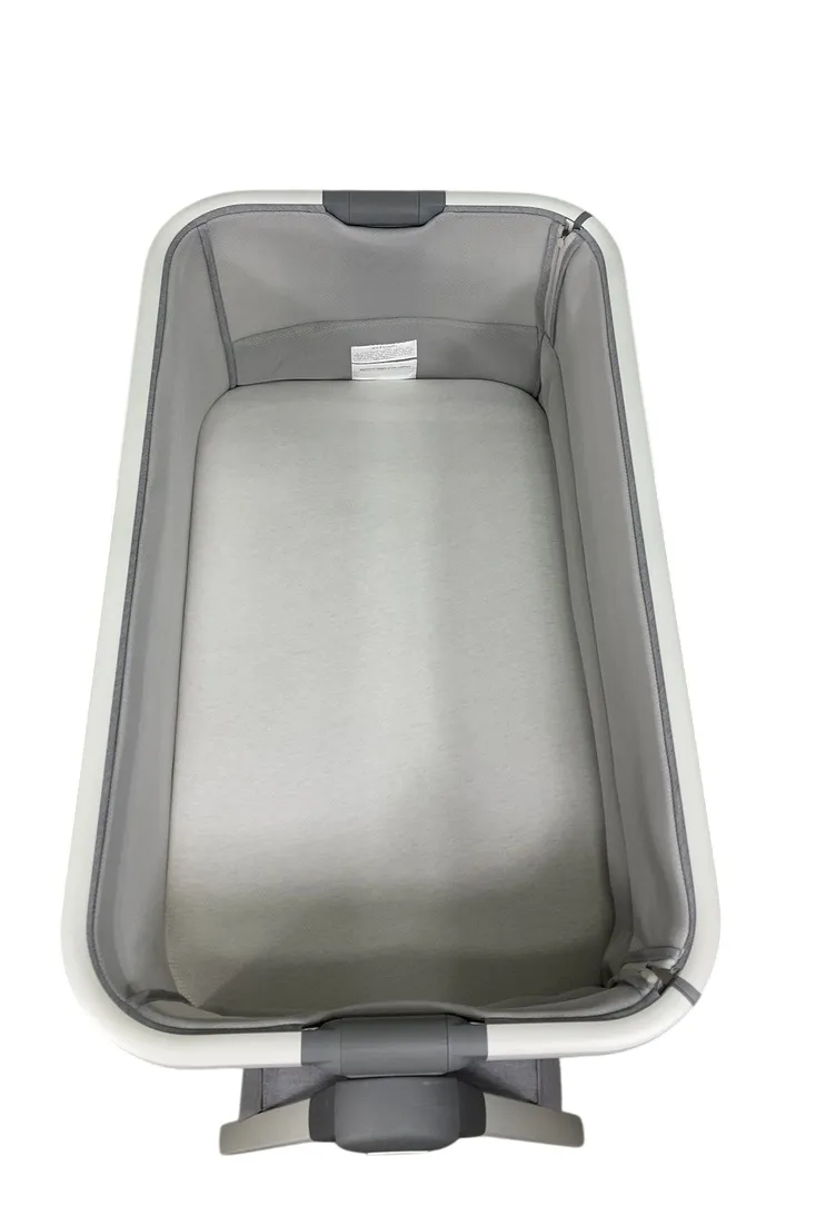 Venice Child California Dreaming Portable Bedside Bassinet, Gray