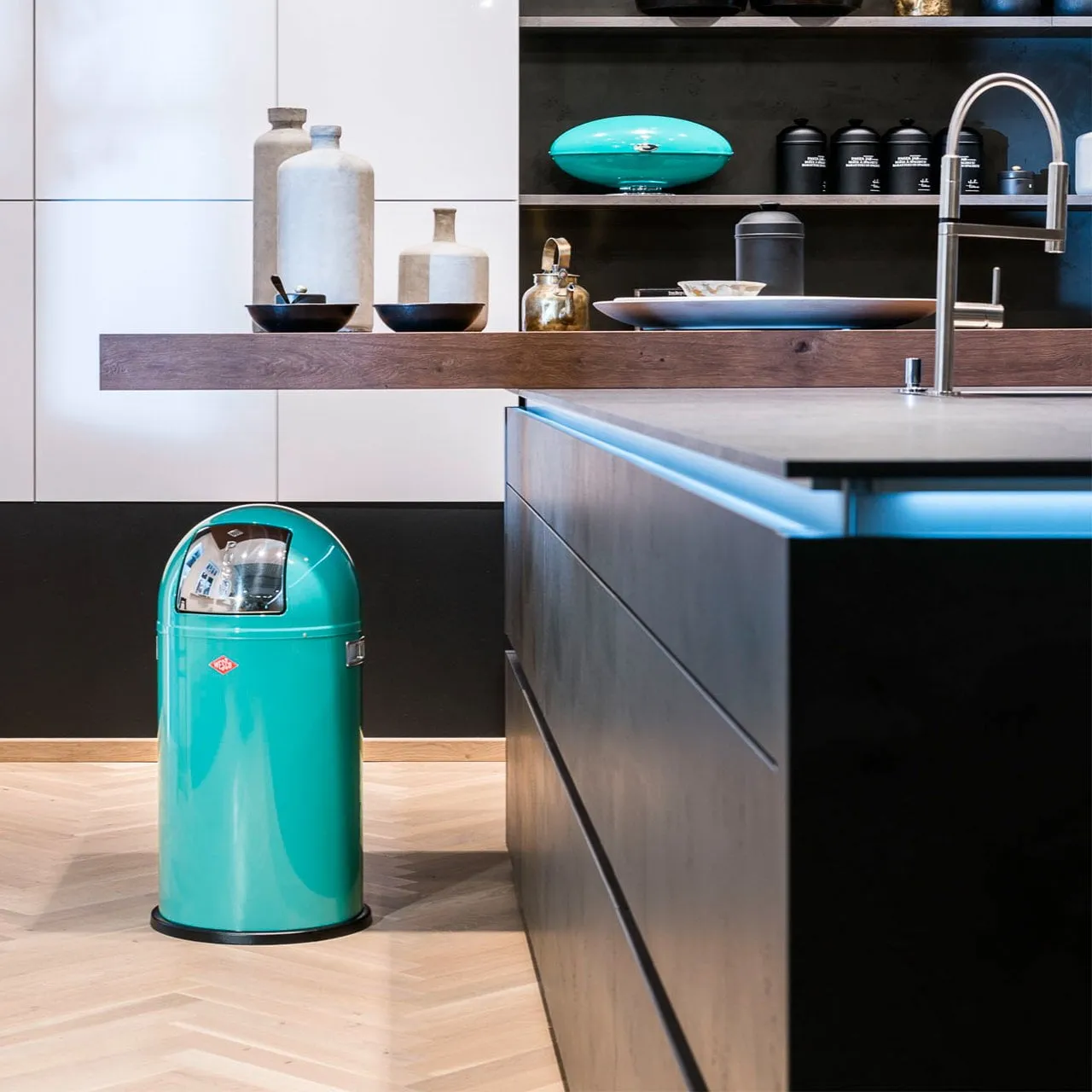 Wesco Pushboy 50 Litres, Cool Grey