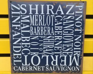 WINE METAL WALL ART